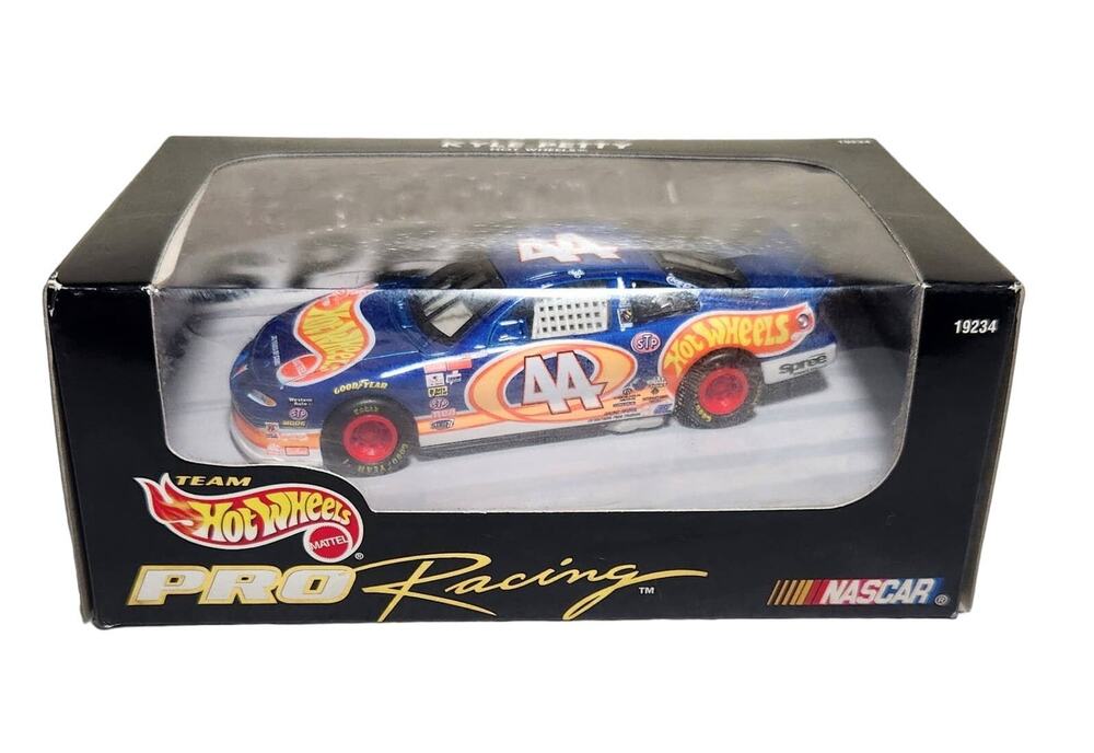 Hot Wheels Pro Racing Kyle Petty Nascar Vintage 1:43 Scale Diecast 1997 New